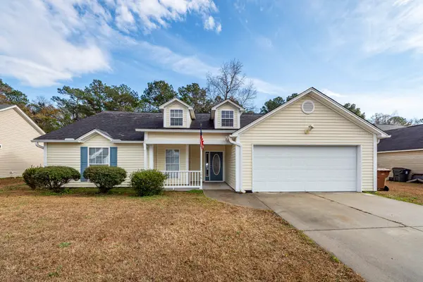 106 Journeys End Lane, Moncks Corner, SC 29461