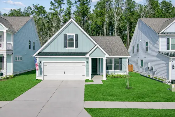424 Eagleview Drive, Moncks Corner, SC 29461