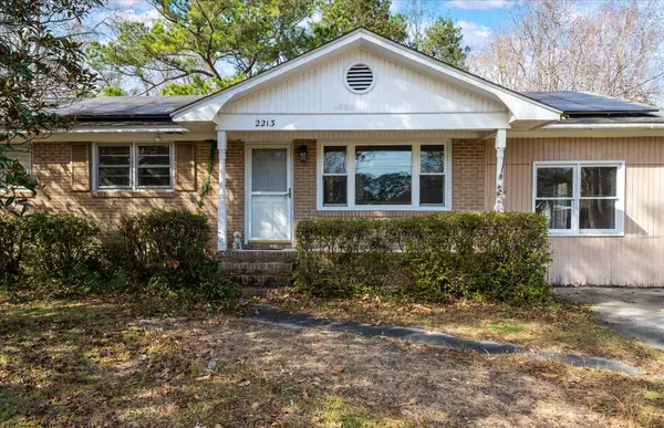 2213 Pinehurst Avenue, Charleston, SC 29414