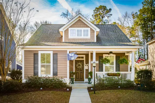 215 Forsythia Avenue, Summerville, SC 29483