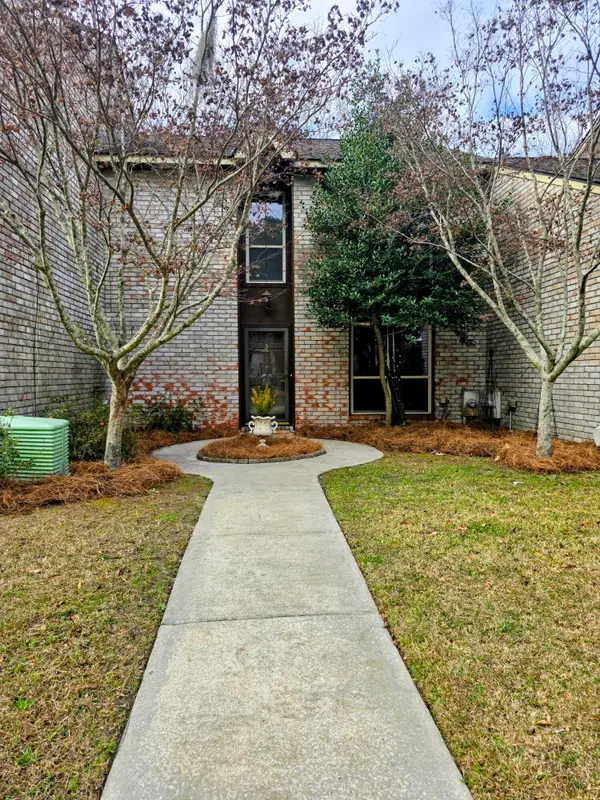 3 Brighton Circle, Charleston, SC 29414