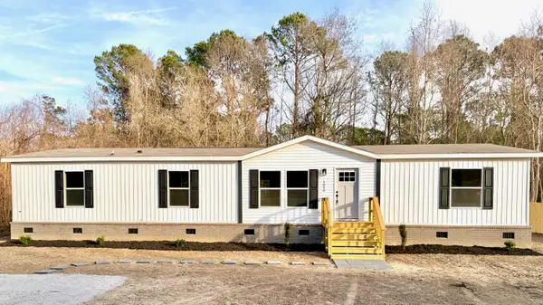 1040 Merell Avenue, Bonneau, SC 29431