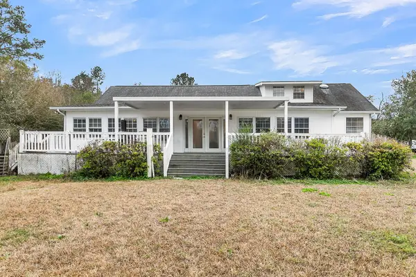 1677 Clearview Drive, Manning, SC 29102