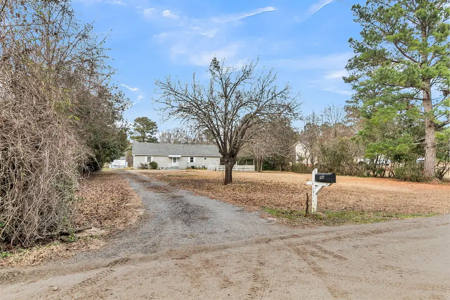 1677 Clearview Drive, Manning, SC 29102 - Image #3