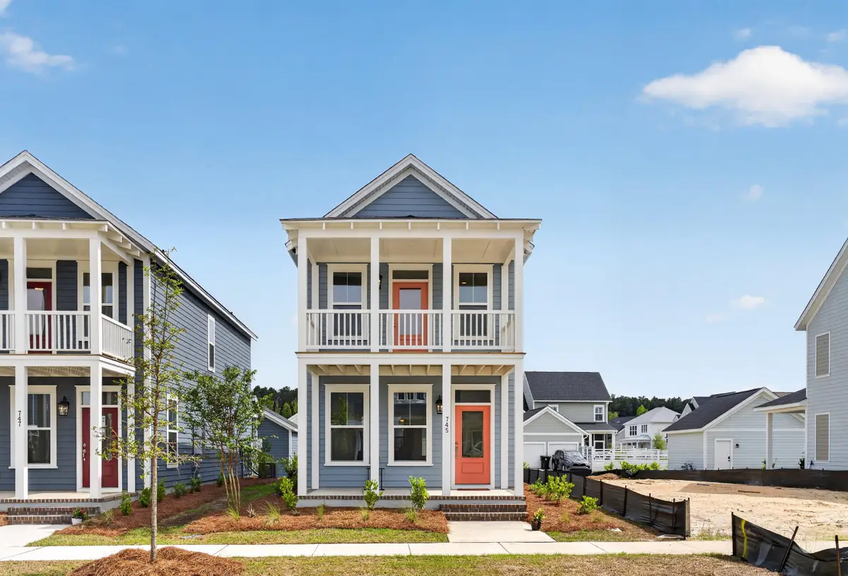 745 Blueway Avenue, Summerville, SC 29486 - #1