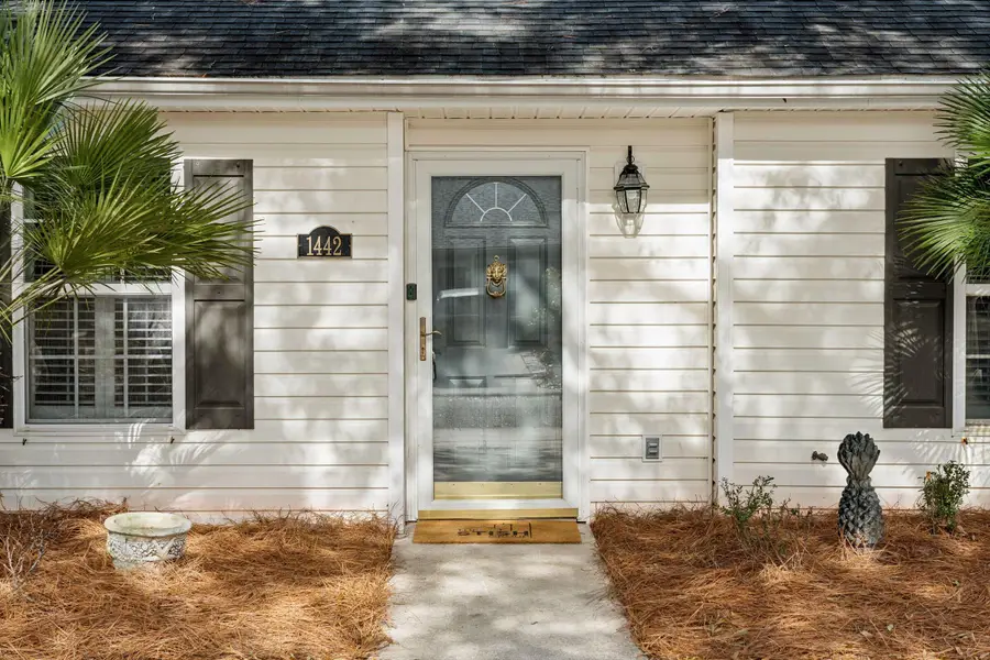 1442 Amanda Park Lane, Charleston, SC 29412 - Image #2
