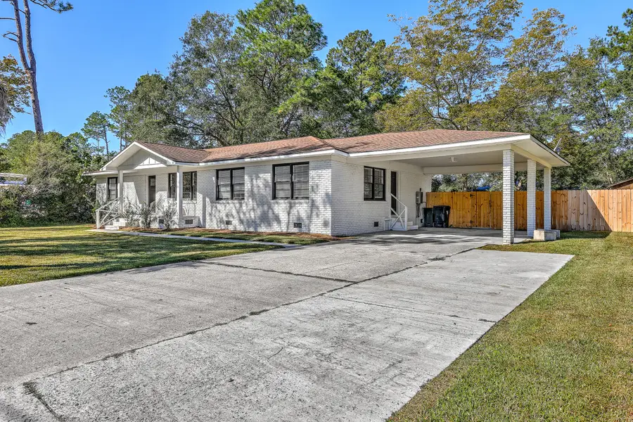 702 N Palmetto Street, Summerville, SC 29483 - Image #3