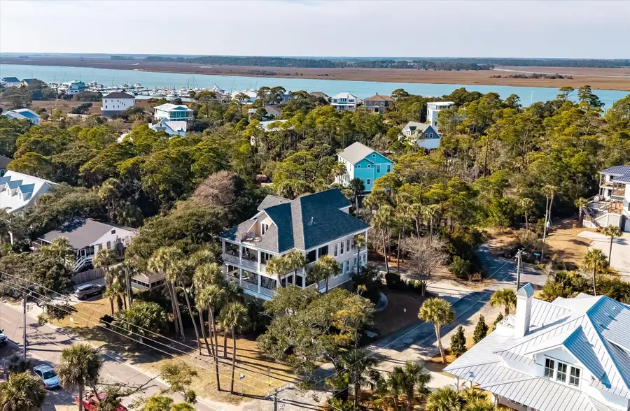 802 W Ashley Avenue, Folly Beach, SC 29439 - #3