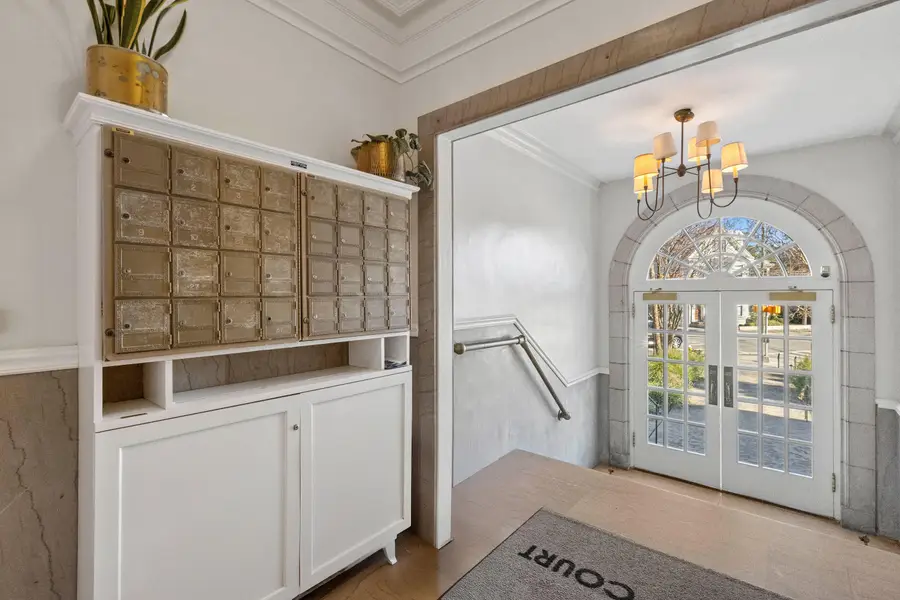 63 Rutledge Avenue #10, Charleston, SC 29401 - Image #3