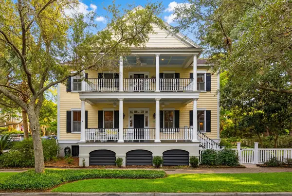 55 Eastlake Road, Mount Pleasant, SC 29464