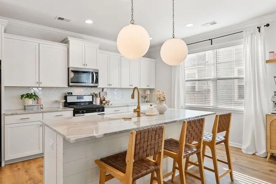 129 Yorkshire Drive, Moncks Corner, SC 29461 - #2