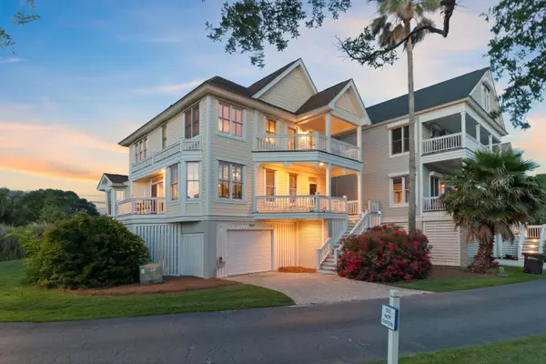 1647 Marsh Harbor Lane, Mount Pleasant, SC 29464