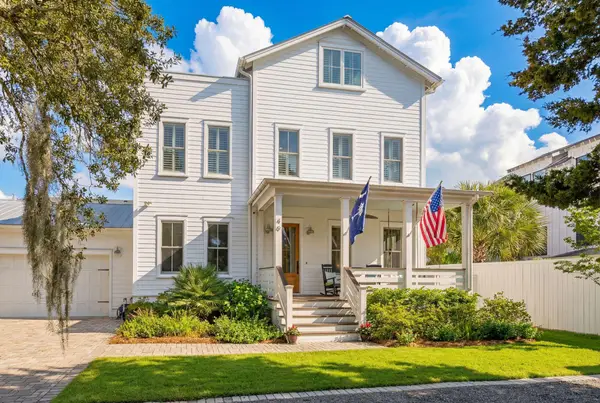 49 Rose Lane, Mount Pleasant, SC 29464