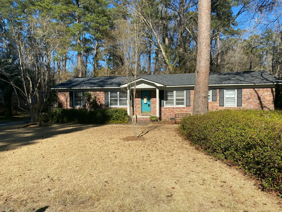 304 Greenbay Street, Walterboro, SC 29488 - #1