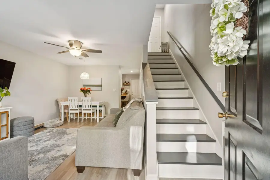 24 Bee Street #J & K, Charleston, SC 29403 - #2