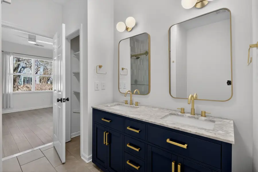 46 Poplar Street, Charleston, SC 29403 - #3