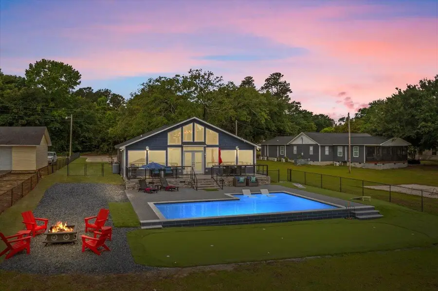 1317 Lakeview Drive, Manning, SC 29102 - #2