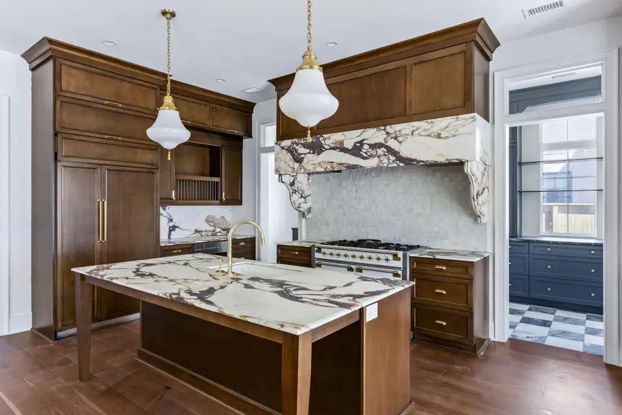 747 Hill Street, Mount Pleasant, SC 29464 - #2