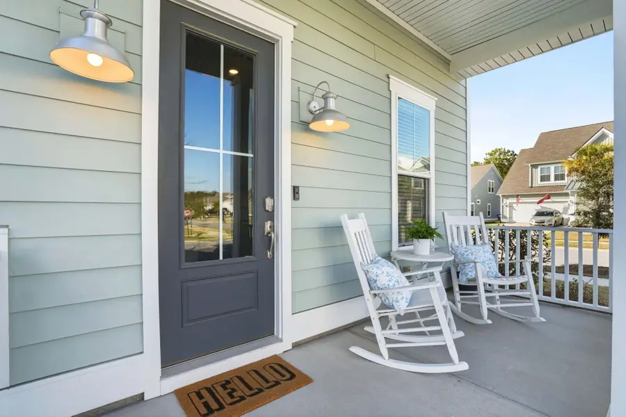 511 N Commodore Way, Summerville, SC 29483 - #3