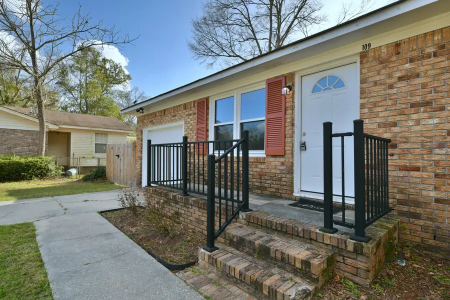 109 Tupelo Street, Summerville, SC 29485 - #2