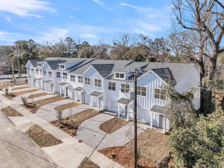 4019 Gravely Avenue, North Charleston, SC 29405 - #3