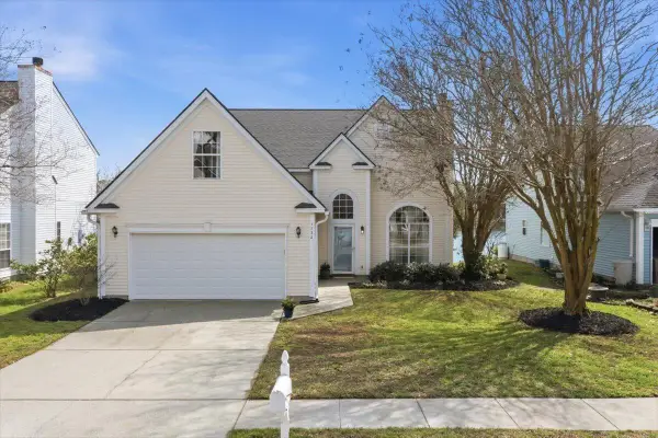 1732 Crystal Lake Drive, Charleston, SC 29412