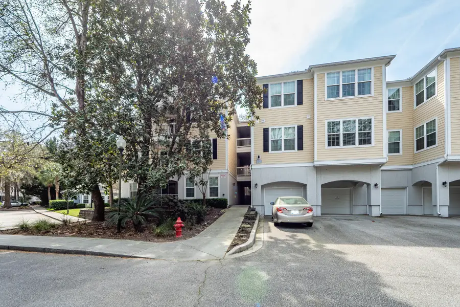 60 Fenwick Hall Allee Alley #Apt 735, Johns Island, SC 29455 - #2