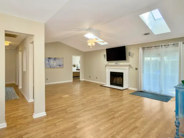 1246 Llewellyn Road, Mount Pleasant, SC 29464