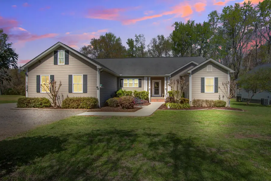 184 Columns Road, Summerville, SC 29483 - #2