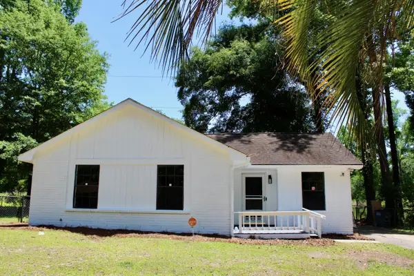 7774 Ginger Lane, North Charleston, SC 29420