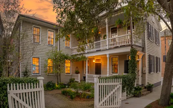 28 Warren Street, Charleston, SC 29403