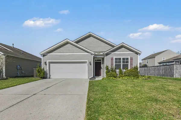 621 Wayton Circle, Moncks Corner, SC 29461