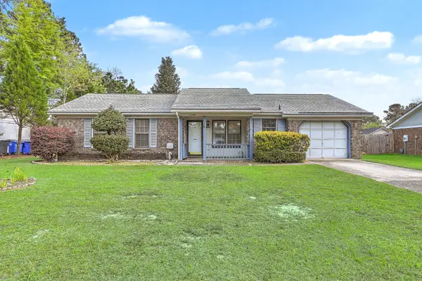 7744 Rosin Drive, North Charleston, SC 29418