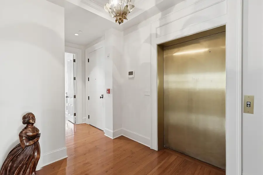 36 Prioleau Street #R, Charleston, SC 29401 - #2