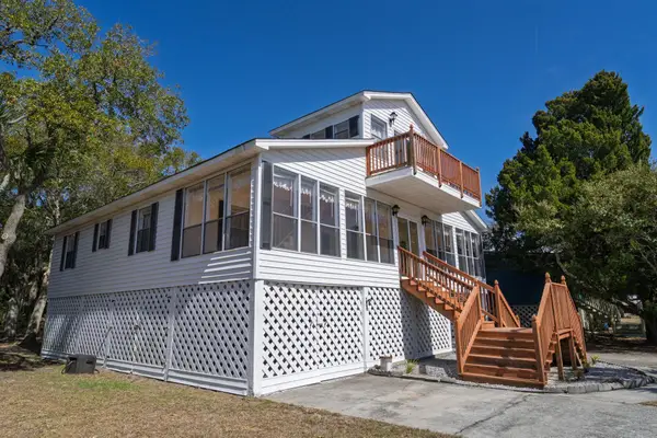 2305 Myrtle Street, Edisto Island, SC 29438