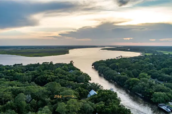 2162 Wappoo Hall Road, Charleston, SC 29412
