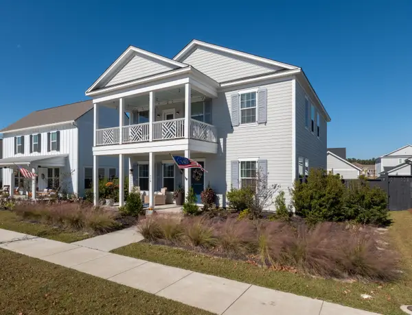 716 Blueway Avenue, Summerville, SC 29486