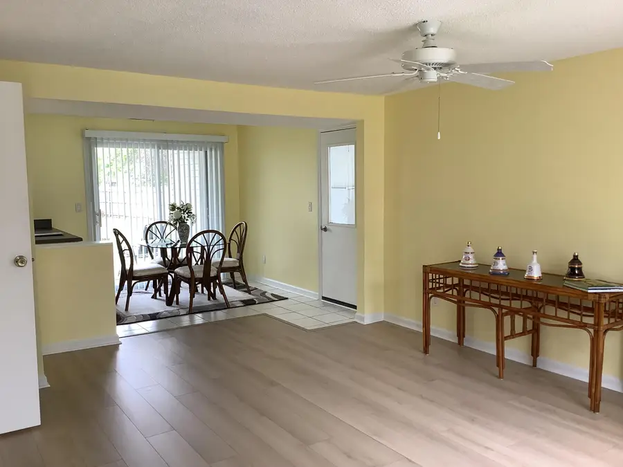 4915 Sierra Court, North Charleston, SC 29418 - #3