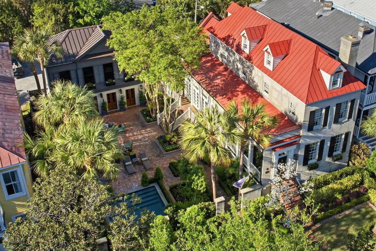 140 Queen Street, Charleston, SC 29401 - #1