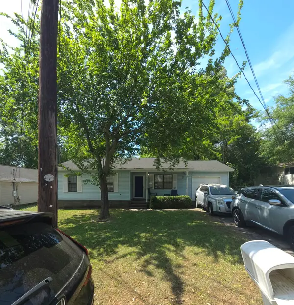 5807 Robinhood Drive, Hanahan, SC 29410