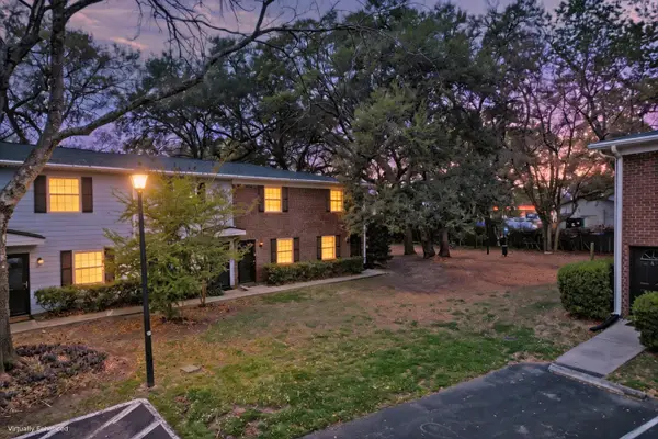 21 Rivers Point Row #Apt 9g, Charleston, SC 29412