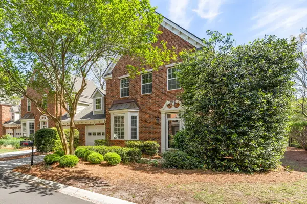 820 Natchez Circle, Mount Pleasant, SC 29464