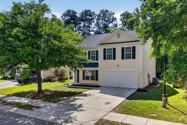 125 Avalon Road, Summerville, SC 29483