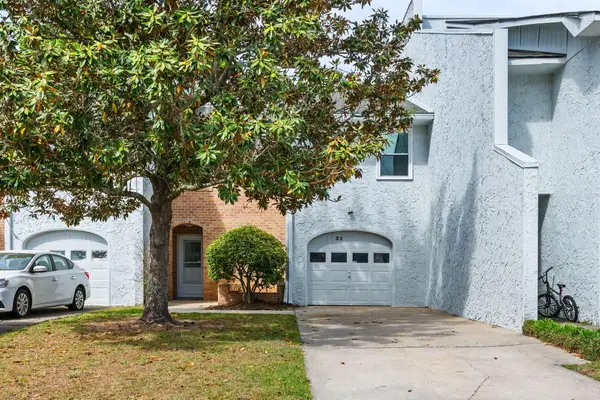 32 Meander Row #8, Charleston, SC 29412