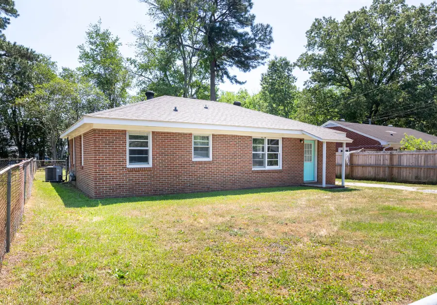 2313 Eagle Drive, North Charleston, SC 29406 - #2
