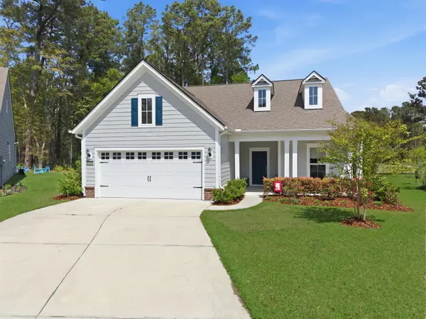 6194 Wilkes Pond Drive, Hollywood, SC 29449