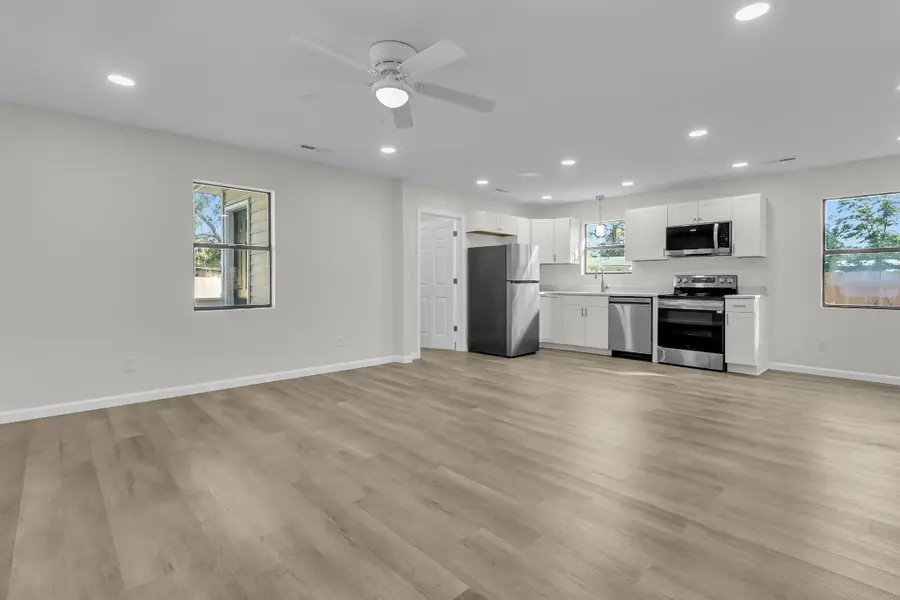 802 Royle Road, Ladson, SC 29456 - #3