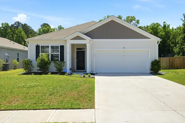 155 Cloverleaf Street, Summerville, SC 29483