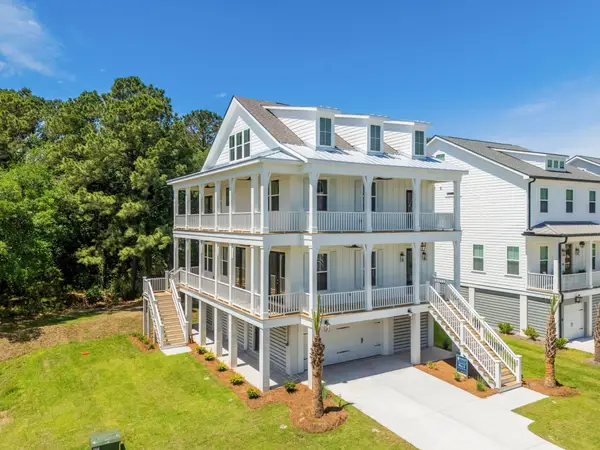 1051 Capersview Court, Awendaw, SC 29429