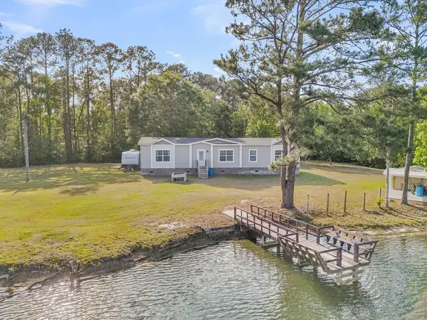 1387 Honor Lane, Ridgeville, SC 29472